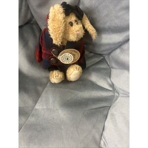 Emily Babbit in flannel jacket 1997 Boyds Bears 8in hare bunny rabbit 915008